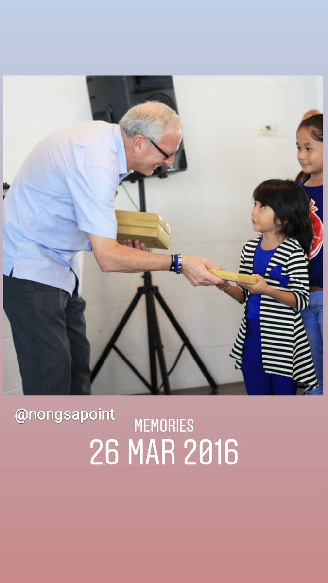 NongsaPoint's tweet photo. Our memories 3 years ago https://t.co/uDyL8CrxOR