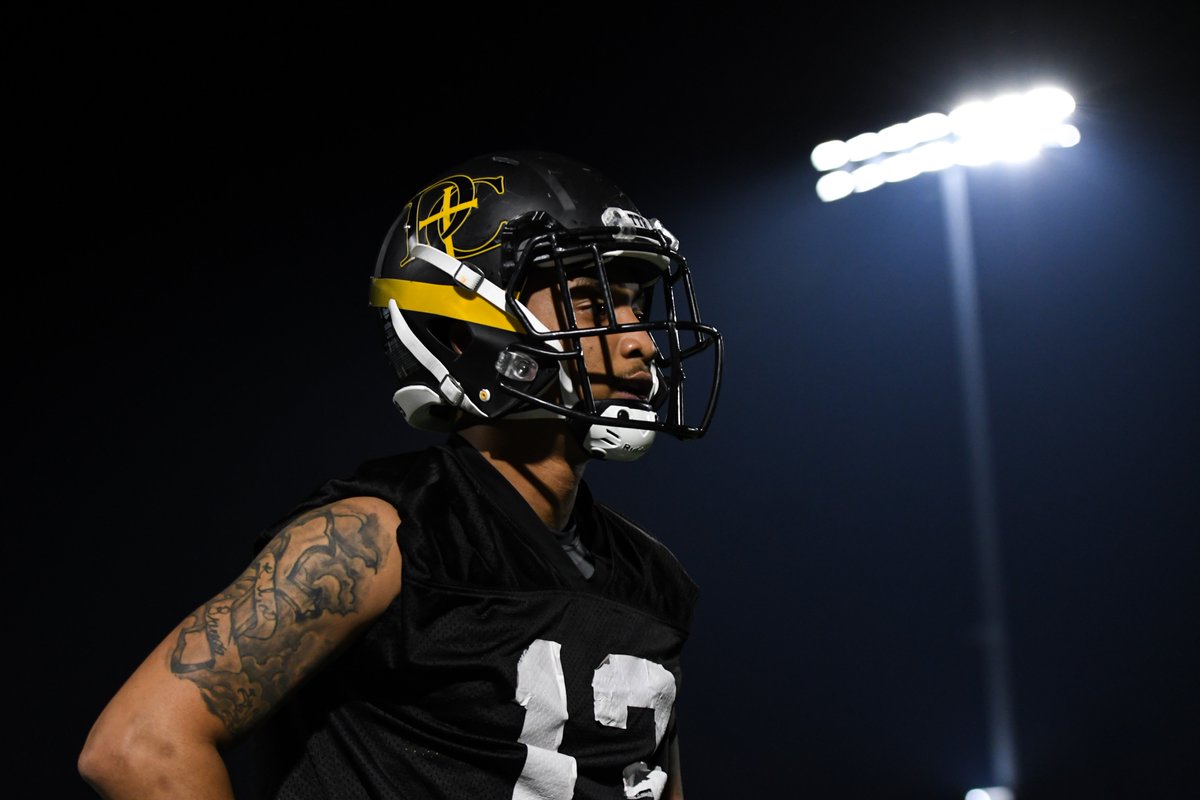 DordtFB's tweet photo. Spring Ball Practice #1 - DONE.  

Football. Is. Back!

#DefenderDNA | #IndustryStandard https://t.co/pMHz30z7CI