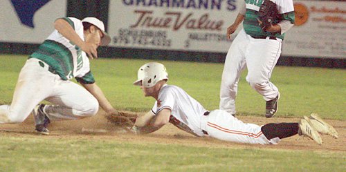 SburgSticker's tweet photo. Horns steal a win
https://t.co/gvLsMysDxJ https://t.co/Yw2aE3TtOY