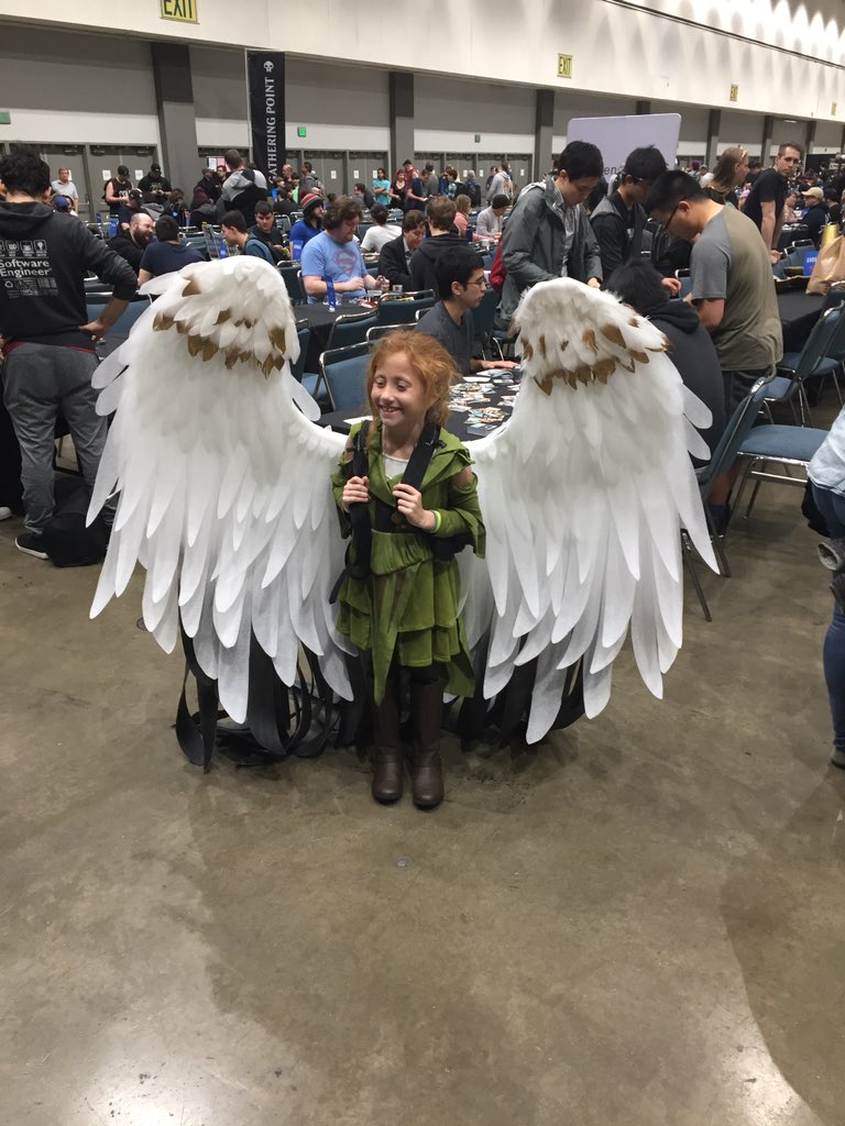 DanaFischerMTG's tweet photo. Thank you @Kensadi for letting me try on these wings at #MTGLA - I loved getting to do that! https://t.co/OTrCuBAmpY
