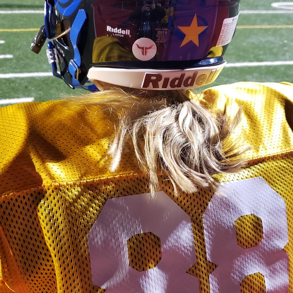 These ladies light up in the dark #teamriddell #riddellsports #myriddell #theriddelldifference #headprotectionleader #tuesdaynights #wnfc #womenwithponies #almostgametime