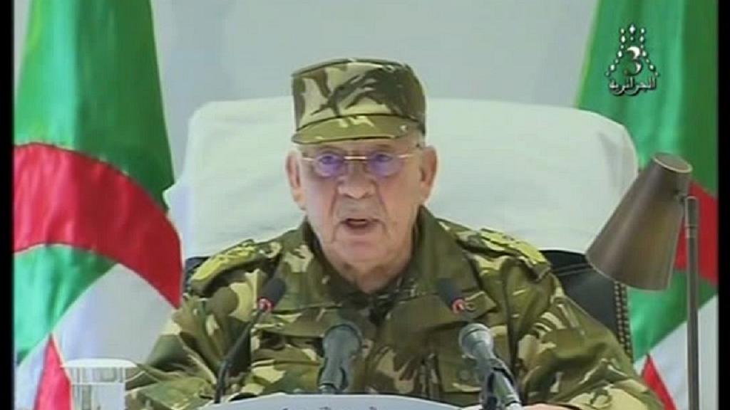DJ_SlimGee's tweet photo. #WhatsUpAfricaUpdate|Algeria army chief calls for Bouteflika to be 'ousted'

Source: cc  https://t.co/6cG4pH0h1a                                                               

#TheGetUp https://t.co/vMyjyQ9ft5        #DSTV872 #OVHD609 https://t.co/L91b19Qeus