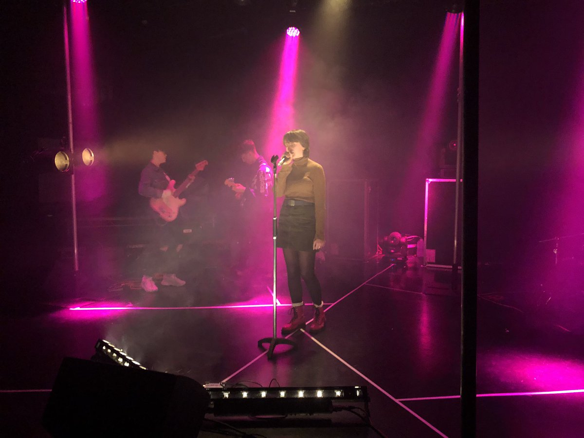productionmeg's tweet photo. amazing night last night watching @productionGeorg ‘s unit 12 gig at @lincoln_college !! Well done George and everyone else involved from @lcualmusic and @arts_tutor - all the hard work definitely paid off https://t.co/NzCMX3aTtU