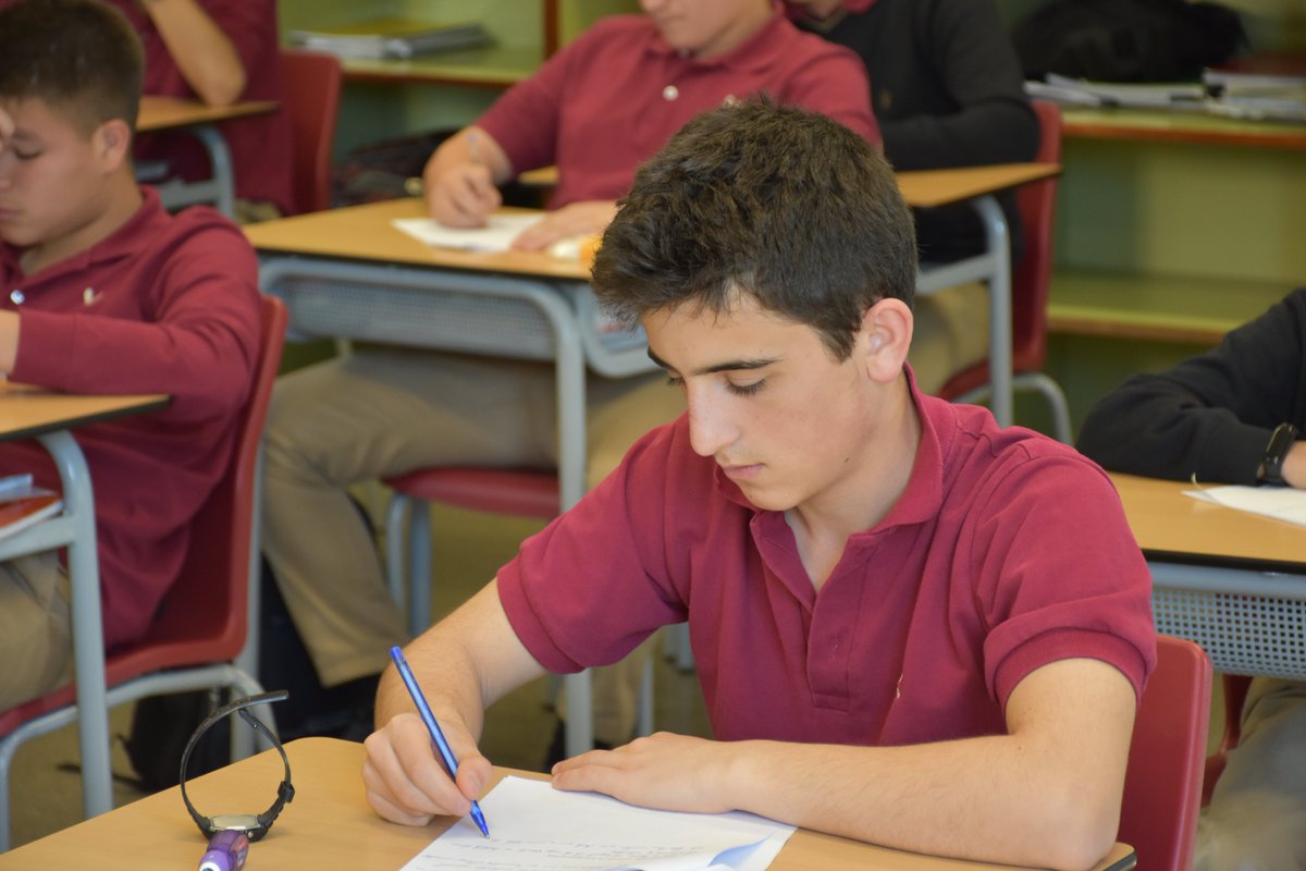 xaloc_edu's tweet photo. Els alumnes de la #ESO i #Batxillerat comencen avui els exàmens del segon trimestre! Dies intensos en els quals podran demostrar tot allò que han après durant aquests mesos. Molta força, nois!💪🔝
#Trimestrals #Motivació #Educació #Xaloc https://t.co/WdyR0H919Y