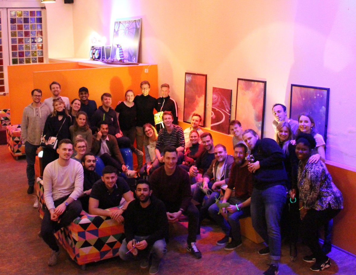 The competition was tough and the stakes were high, but most of all, a ton of fun was had! Thanks to the HR team for planning our awesome black light mini golf team event!

#teamspirit #store2elephant