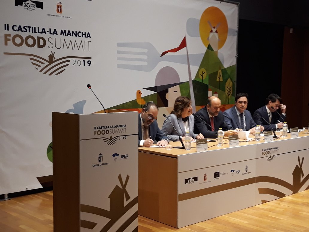 IpexPrado's tweet photo. Da comienzo la #CLMFooSummit19 en #Cuenca con empresas de #alimentación y #bebidas con importadores internacionales @gobjccm @pfrancoCLM @Ipex_clm https://t.co/mXw6ZjvI6k
