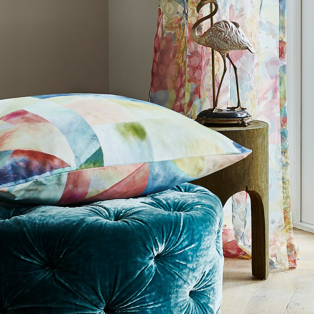PrestigiousText's tweet photo. Velvet upholstery in statement colours is still on-trend for 2019. Why not pair it with the pastel Pascale design from our Riviera collection? https://t.co/kMyGqccpmZ https://t.co/poXbMwvHen