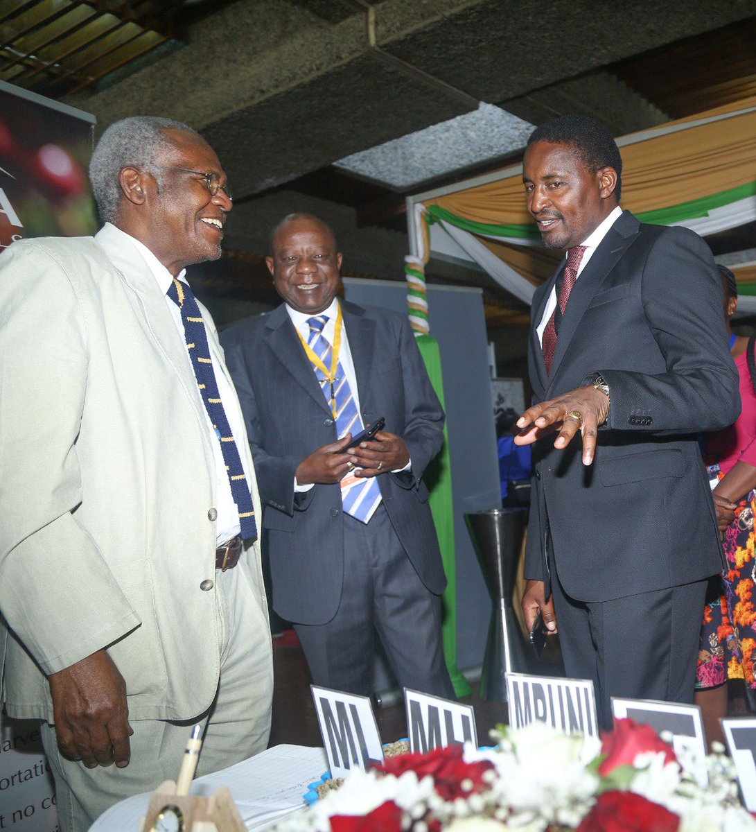 DiamondMediaK's tweet photo. Cabinet Secretary @CS_Kiunjuri Engaged in a conversation with @ThikaCoffee Mill's Chairman Mr. Pius Ngugi among other guests. 

Mr Kiunjuri while addressing President Uhuru said that 'his personal commitment &amp; interest in coffee matters shows support in the industry stakeholders' https://t.co/7nMohADc6x