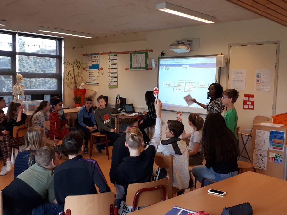 obsPortland's tweet image. Vandaag kreeg groep 8 bezoek van @Rabobank en speelt de cashquiz @Weekvanhetgeld
