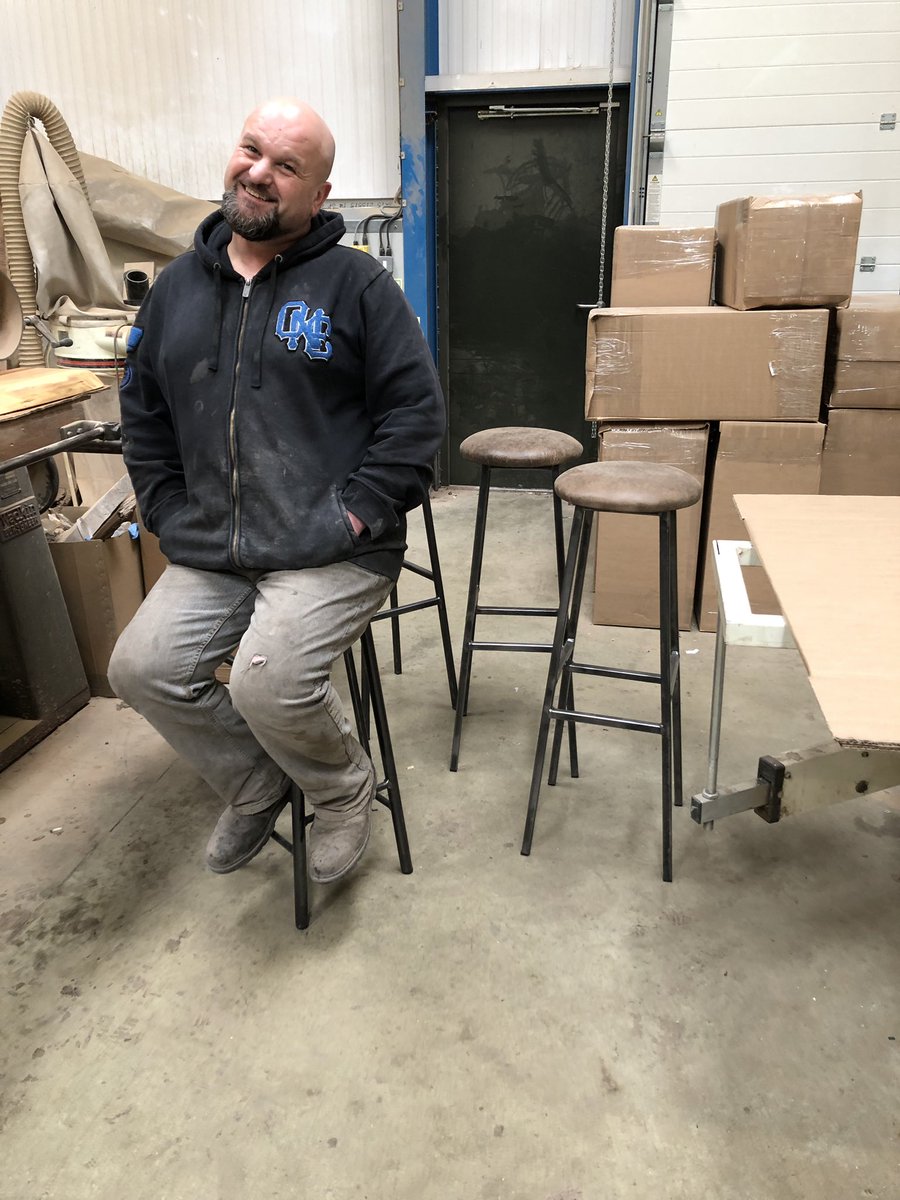 PaulFrampton3's tweet photo. Some rather tall stools in departures this morning. Shawn doing a spot of modelling #barstool #counterstools #interiordesign #interiors #steelandoak #commercialinteriors #cafestools #pubstools #restaurauntseating #restaurantinteriors #restaurantdesign #restaurantdecor https://t.co/ufQpEqPaqQ