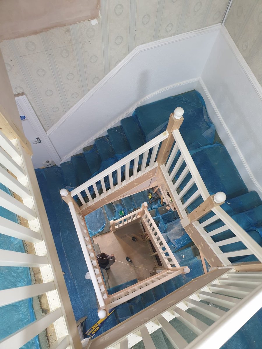 LeeSullivanLtd's tweet photo. Timber Staircase recently renovated to care home in hove @LeeSullivanLtd , please contact for any enquires 01273 702099 https://t.co/EwsvMzvPuB