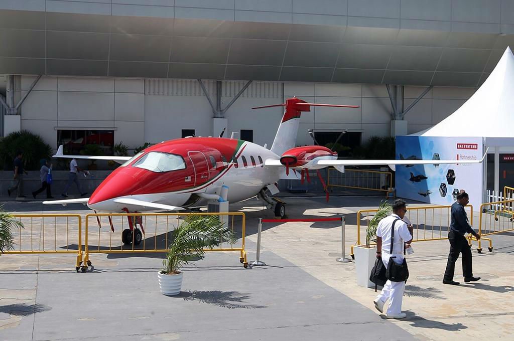 Great to see the <a href="/AvantiEVO/">Avanti EVO</a> on proud display at LIMA 2019!

Piaggio Aerospace reporting steady growth in the SEA region, too:
bit.ly/2TXxnZb

#avantievo #piaggioaerospace #lima2019 #aviation #businessaviation #turboprop #avanti #bizav #pocketrocket