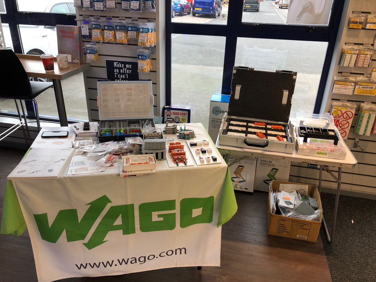 WAGOUK's tweet image. Make sure you come see us @7coreelectrical for a free sausage or bacon bap and discuss how @WAGOLimited products can save you time and money. We'll be there until 12 noon! #wago #7coreElectrical #breakfast