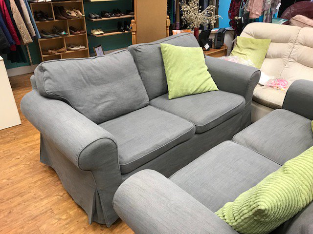 ShopStw's tweet photo. Spring is here! 🌸🌹🌻 the perfect excuse for a refreshing change so come along to see the fabulous sofas and settees we have in our #Hailsham shop today https://t.co/CC1daL1FZt