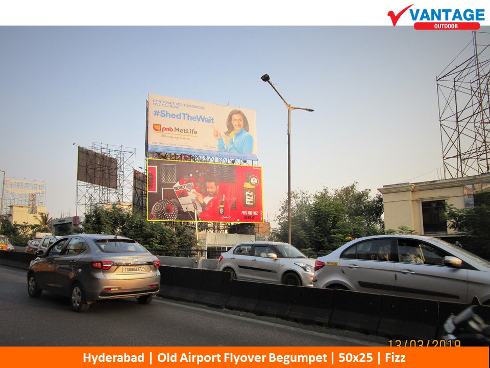 VantageOutdoor's tweet photo. #OOH #Telangana #Hyderabad #Begumpet Flyover #Hoarding 50x25 displaying
#FIZZ #feelthefizz #iamappyfizz #soda #softdrink
For #outdoor #media #promotions contact https://t.co/Fxde5rA297 044-26213757 #outofhome_media #billboards #branding #outdoorads #advertisements https://t.co/y39gaoDfNe