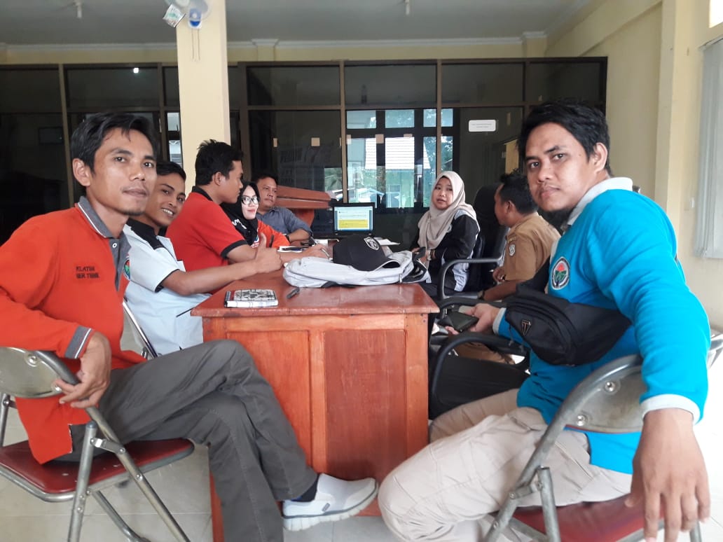 SutriEndang's tweet photo. Rakor kegiatan kinerja pendamping kecamatan mandiangin PD PLD TAPM bersama Kpw provinsi jambi
@jokowi 
@EkoSandjojo 
@taufikmadjid71 
@SarolangunTppi https://t.co/HJdOyk3Vw4