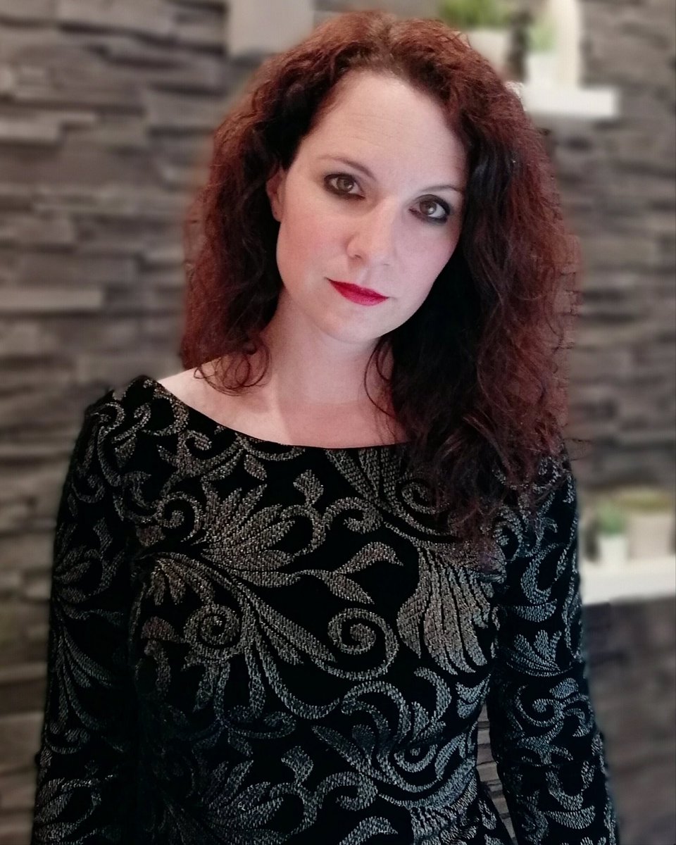 S_Niedermayr's tweet photo. Good morning ❤️ I wish you a great day!
#goodmorning #morning #work #wednesday #great #awesome #magical #beautiful #BeInspired #Selfies #instapic #instagirl #blackdress #modeling #fashion #style #instabeauty #instalady #instaqueen #austriangirl #austria #follow #influencer https://t.co/U0N56iMr1B