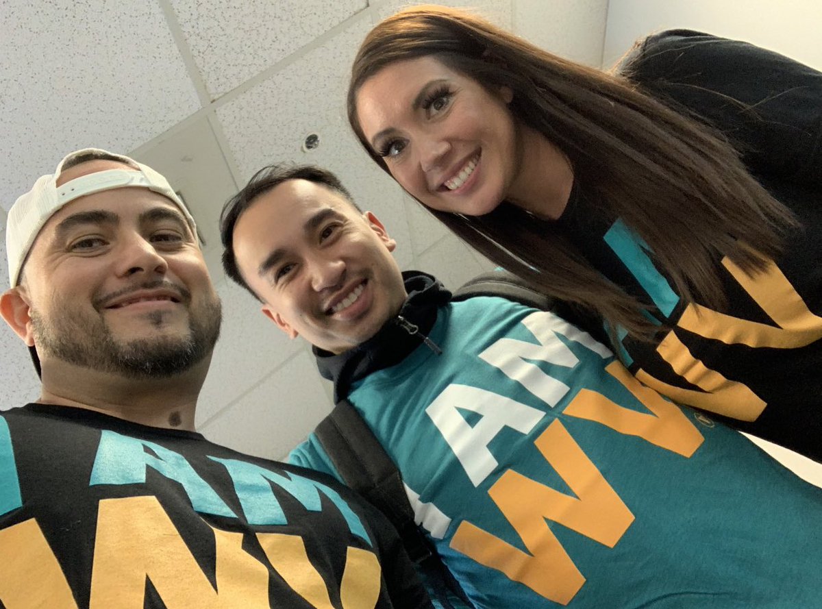 AaronAmbos's tweet photo. Thanks @TiaSevigney and @sergiomwv for hosting an awesome training around Diversity and Inclusion!  @binhqnguyen1994 @AnthonyDinh95 @xanderalpert @Dammadge95 @bryanc1189 #VisionIsEverybody #IAmWV @Bmcalis @JimmyMulanax @MichaelRosass @thatsammori @WirelessVision @LaylaMoo18 https://t.co/vYnkWmXpeY