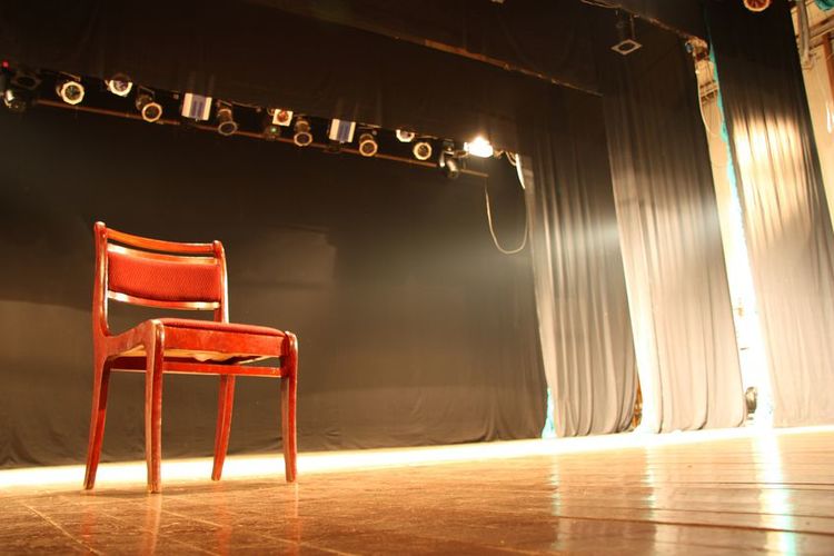 LSA_training's tweet photo. IMPROV (CLASH OF STYLES - DRAMA VERSUS COMEDY) is coming, soon!

MARCH 27 
*11:00AM-1:00PM, DRAMATIC IMPROV (JULIAN LEBLANC)
*30-MINUTE BREAK
*1:30PM-3:30PM, COMEDIC IMPROV (ATHENA RUSSELL)

COST: $190.00+tax

Email us: leblancschool@studio3mediacasting.com
Phone us: 778-867-5227 https://t.co/6KoKXmlNaw
