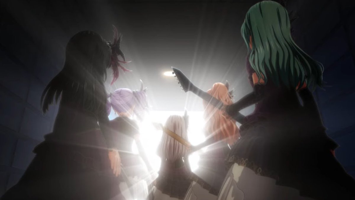 Yukina_bandori_'s tweet photo. "วันพรุ่งนี้อนิเมตอนจบของซีซั่นสองของพวกเราก็จะได้ฉายแล้ว 

โรเซเลียของพวกเราเองก็ได้ขึ้นเล่นด้วย
แน่นอนว่าการแสดงของพวกเราต้องออกมาสมบูรณ์แบบอย่างแน่นอน ตั้งใจฟังให้ดีล่ะ! บทเพลงส่งท��ายของซีซั่นนี้!"

"อีกอย่างหนึ่ง ป็อปปินปาร์ตี้ ฉันจะรอฟังนะ บทเพลงอันส่องประกายของพวกเธอน่ะ" https://t.co/wHsODkymxv