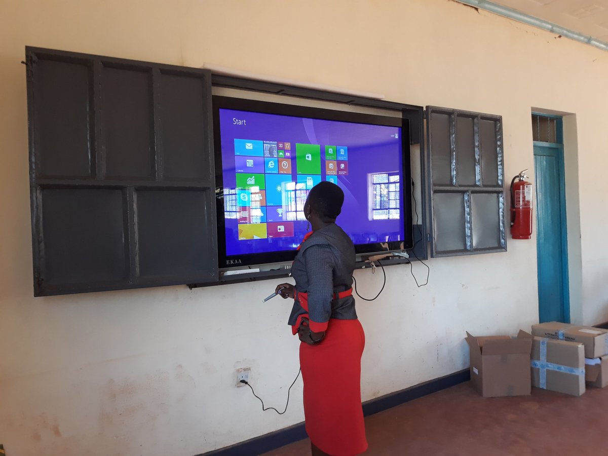 AsambaPrincess's tweet photo. ICT in learning https://t.co/CYpFLgtg9G