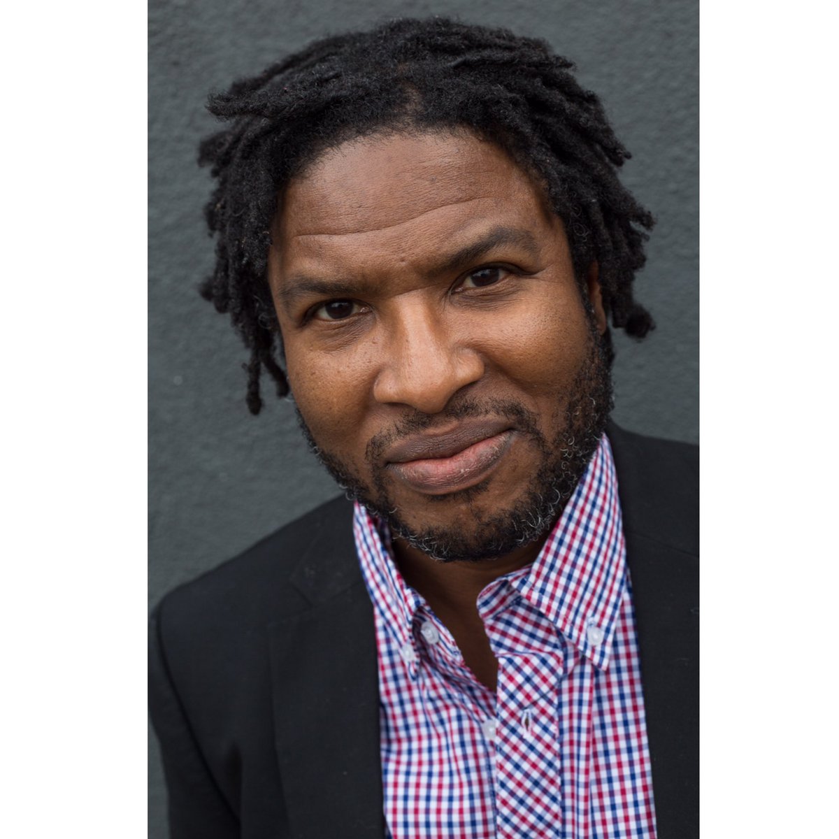 oregonfringe's tweet photo. Sha-ZAM! Another ARTIST SPOTLIGHT:

Theatre Artist LES KURKENDAAL

Les is performing his one person show “WALKING WHILE BLACK IN MOSCOW” at the 2019 OFF. https://t.co/pELHtIX8lM