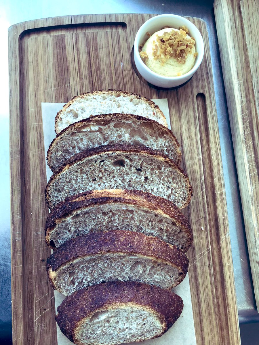 Spelt loaf - Chicken butter