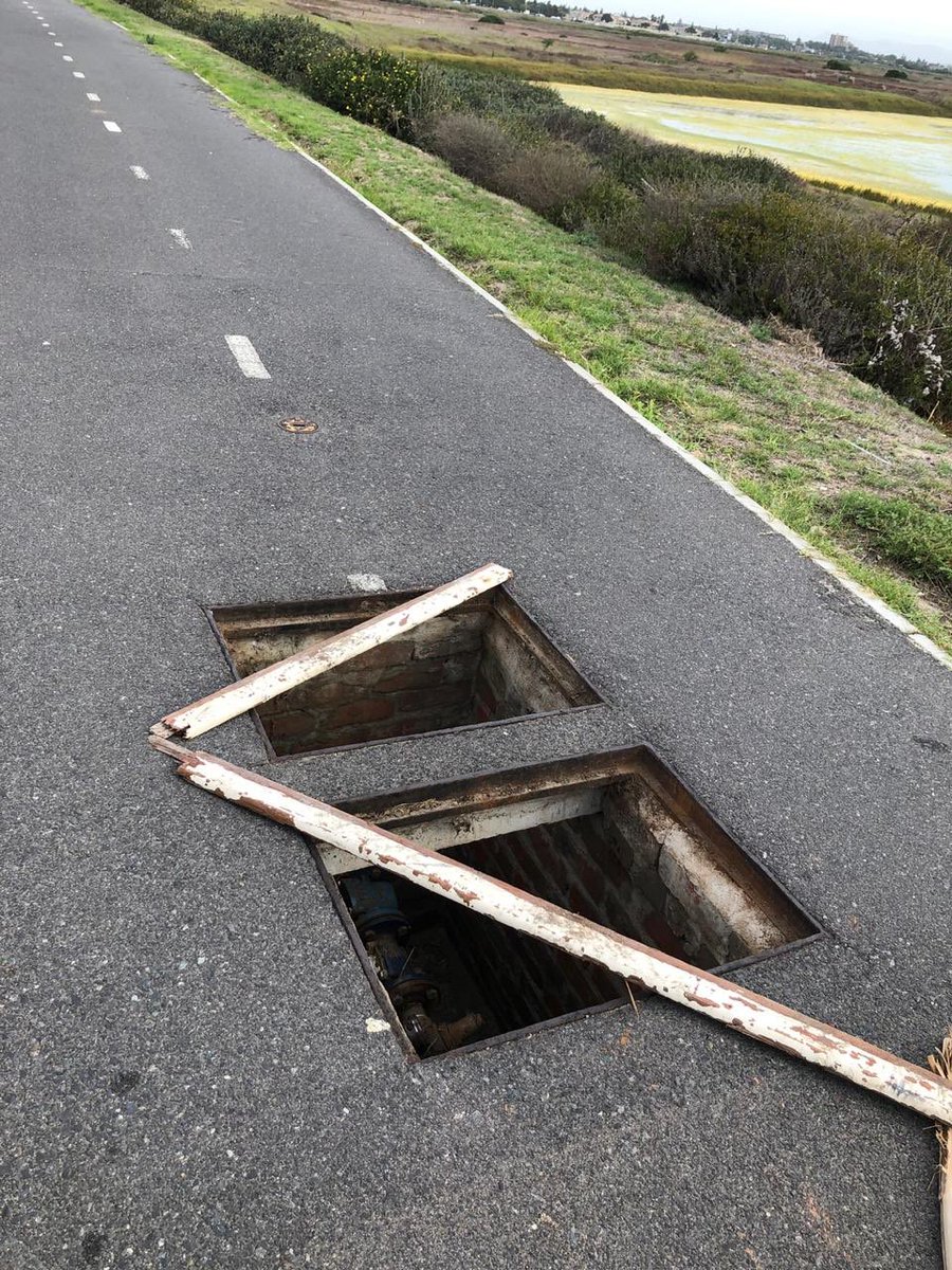 safecyclists's tweet photo. For those that make use of the bikepath between Sunset Beach and The Paddocks, note missing drain covers @PedalPowerPPA https://t.co/0sYH7D6dBl