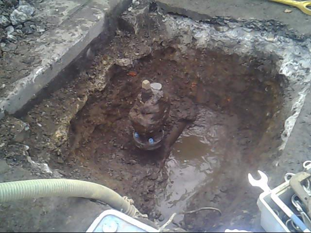 NorthumbrianH2O's tweet photo. Spotted a water leak? Please let us know so we can get it fixed.
You can #CheckBeforeYouReport by using our interactive leakage map to see if a leak has already been reported or not. You can also track repairs and report new leaks too >> https://t.co/T6m5beoz3Q #NorthEast https://t.co/kom3xgtU3f