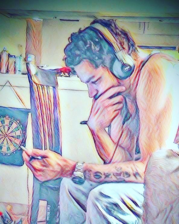 aicforever's tweet photo. Just feeling inspired. Those wheels are always turnin'! A true visionary. 2 years since its inception. We've come SO FAR.
Here's to MANY more!!!
#CreativeExpression
#InHisElement
#JahLoveEntertainment
#ReggaeTeamwork
❤💛💚 https://t.co/eqBtOmS5K8
