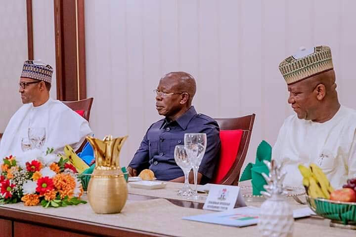 osundotlife's tweet image. President Buhari hosts APC National Working Committee members, Governors and Newly Elected/Returning Senators at the State House on 25th March 2019.