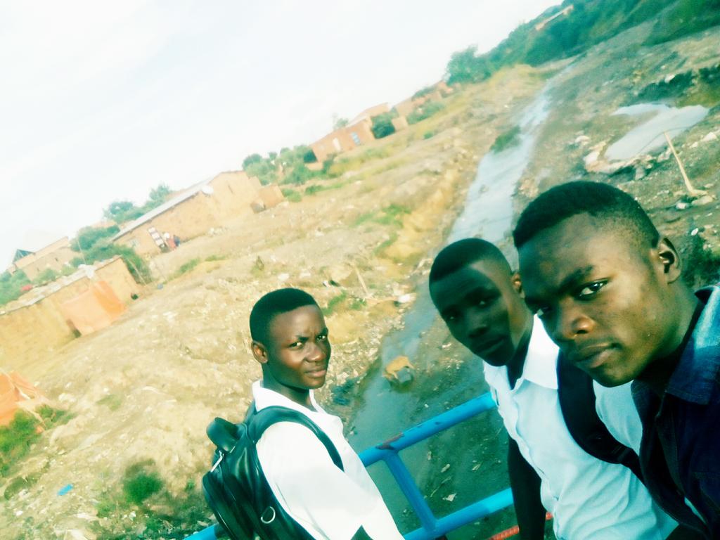 HenocStone tweet picture
