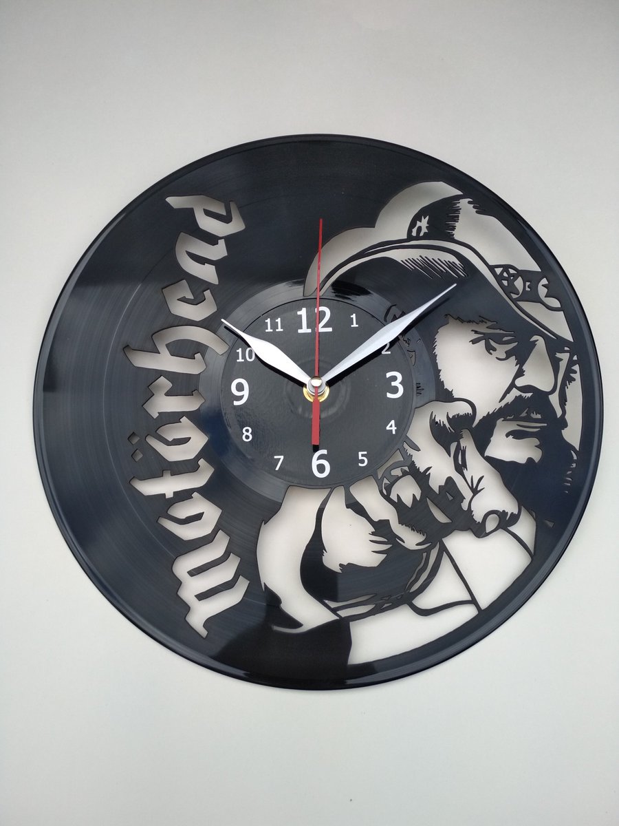 AlexClock1's tweet photo. HAVE YOU ALREADY ORDERED #UNIQUECLOCK OR NOT? IF NOT COME ON ETSY AND GET IT NOW!! https://t.co/Rmd2QlhlV1