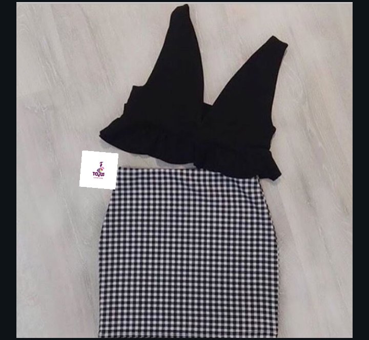 Toju_couture's tweet photo. Two piece available 
Price :7500
Top also  available in all other colours
Pls help me in retweeting my customers may be on your TL

#tcwoman
#tojus_couture
#readytowear
#madetomeasure
#madetowear 
#madetofit
#madeinnigeria https://t.co/0SBGItojv6