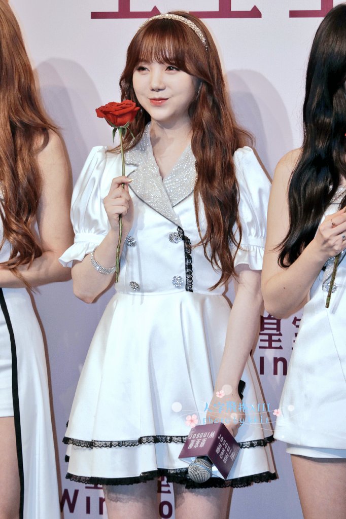 daskdeath's tweet photo. #kei #케이 #김지연 #金度妍 #kimjiyeon
#lovelzy #러블리즈 
23/03 LOVELYZ 2019 CONCERT IN HONG KONG – Lovelyz 3 of winter world記者會 https://t.co/OTU00haipM