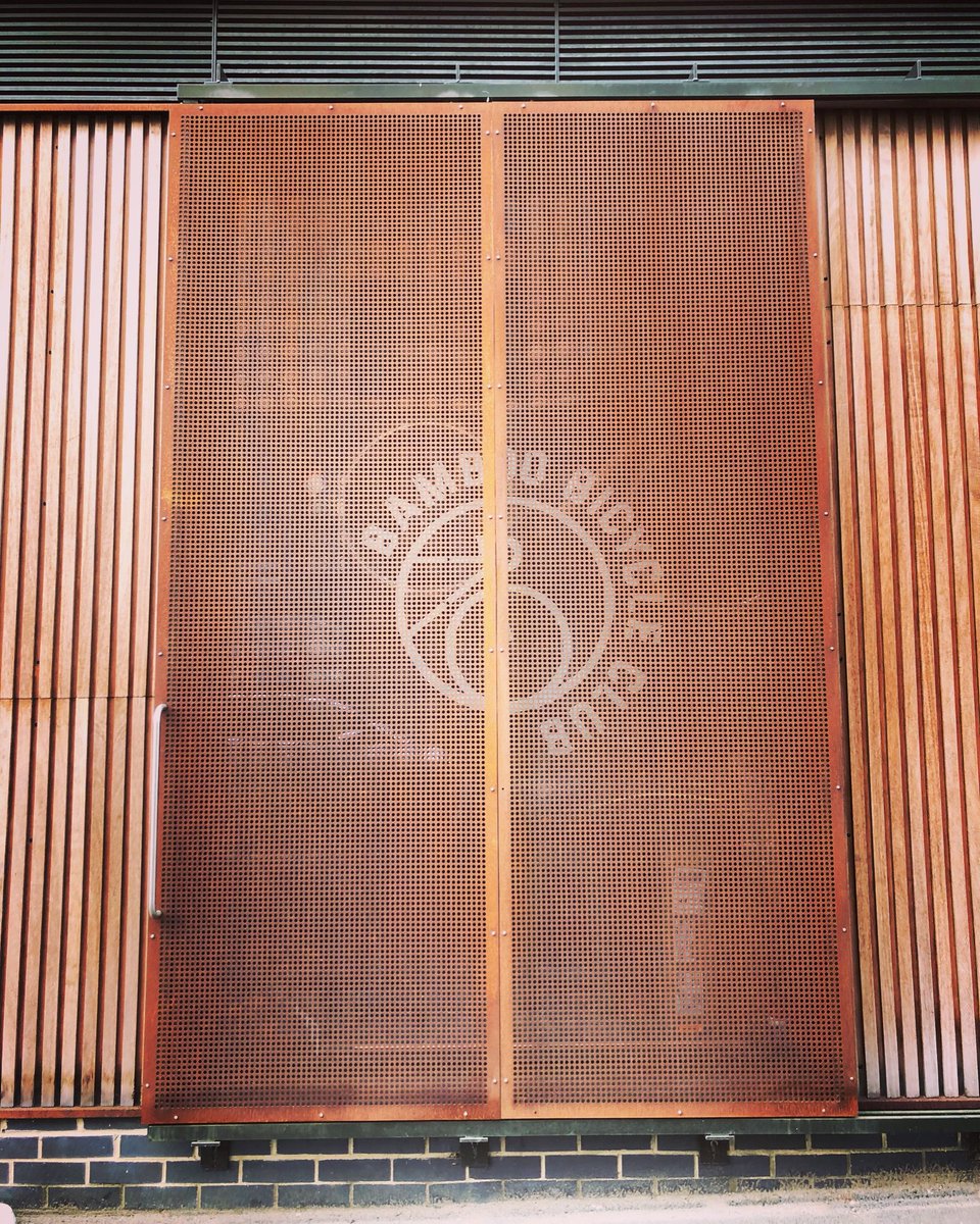 caxton_works's tweet photo. Behold...behind these metal curtains lies one of the greatest concepts known to the modern #human race:
It’s #inspiring and #ingenious and #humbling and EXACTLY WHAT THE WORLD NEEDS 🌍
We, at #CaxtonWorks are proud to be host to the @BambooBicycle #London workshop 🙏🏻
#bamboo https://t.co/9lO02gNXQw