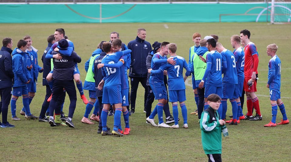 Ísak Bergmann Jóhannesson (@bergmannisak) on Twitter photo 