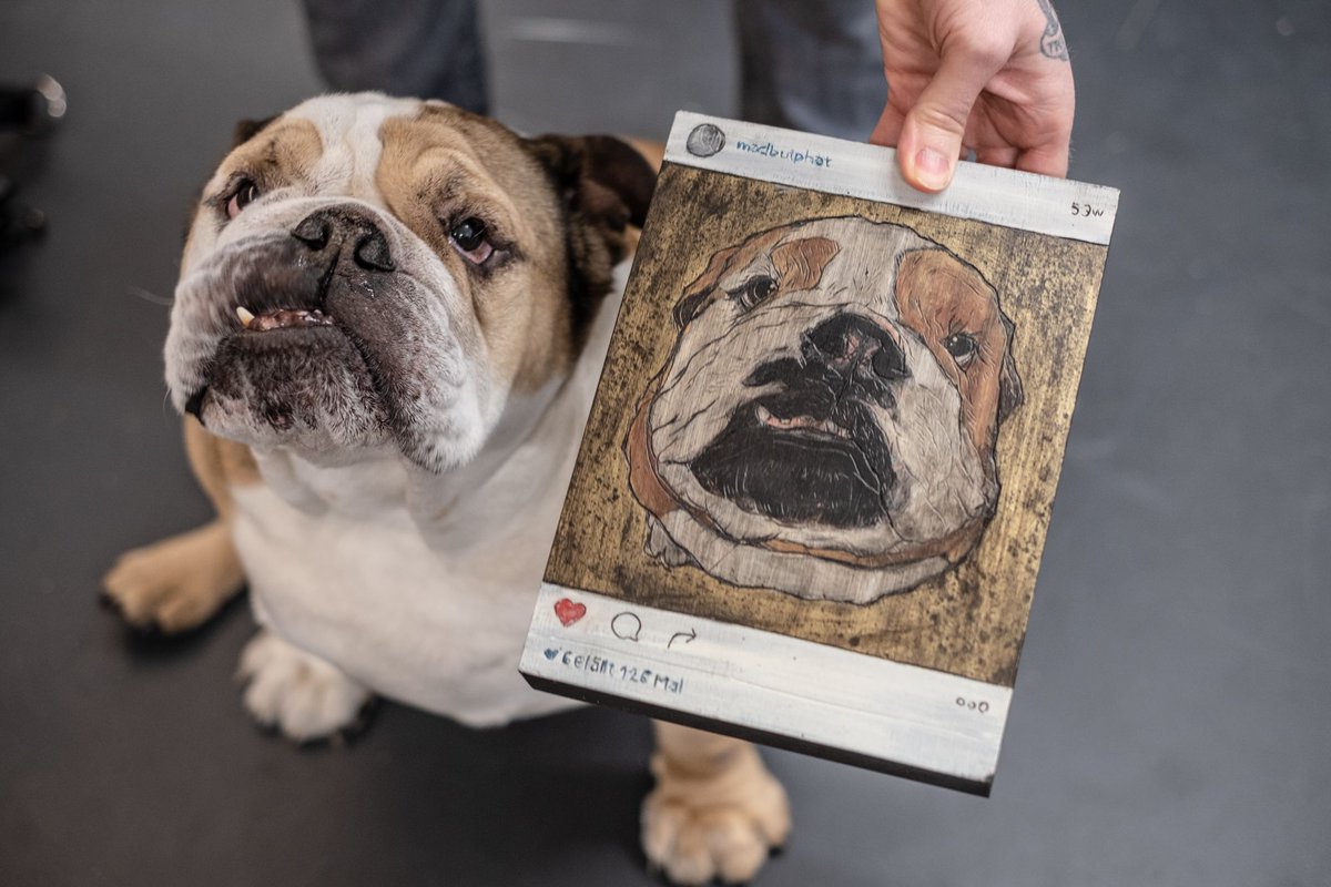 I got a bunch of heliumTALK recordings this week, and on Monday Sven Wiesner, founder of Neon Gold Innovations , stopped by. We spoke about digitalization in the arts and how virtual and augmented reality is going to change artists and galleries and the art business in general.