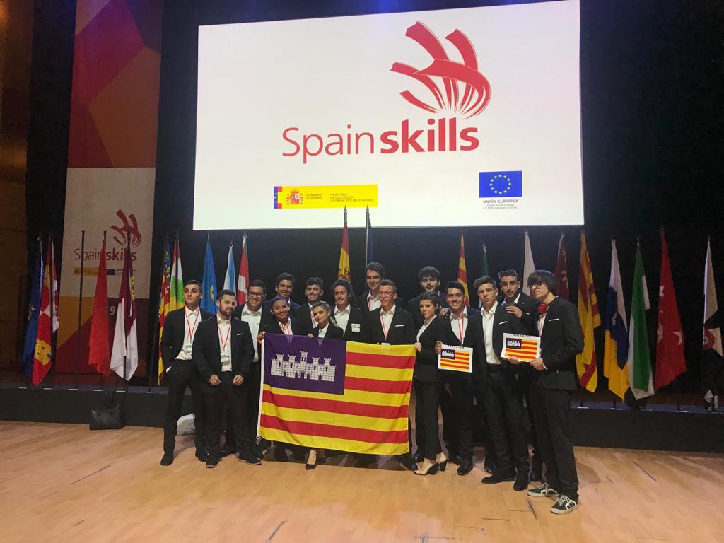 Comença la competició dels #SpainSkills2019! D'avui i fins divendres els millors alumnes de formació professional de les Illes Balears que varen guanyar a les 15 modalitats dels Balearskills competeixen per ser els millors d'Espanya! Molta a sort a totes i tots!!