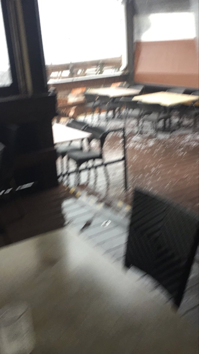 MartyHannon1's tweet photo. @TMainolfiWESH @EricBurrisWESH River Rock Restaurant got crazy https://t.co/njoWM12tN7
