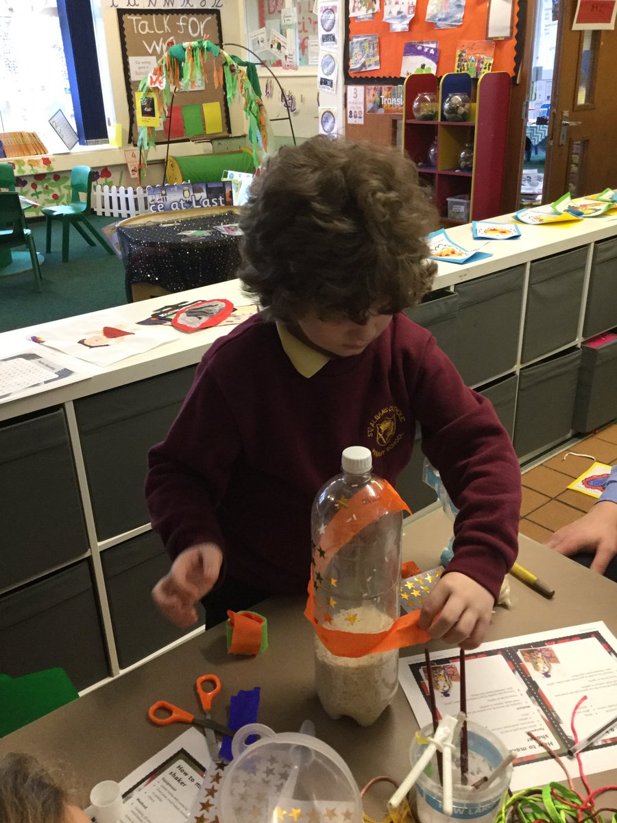 StAlbansSchool1's tweet photo. #SACPSY2 are following instructions to make musical instruments #SACPSFUN #SACPSSCI #SACPSCREATIVITY https://t.co/5w1ZOctzLa
