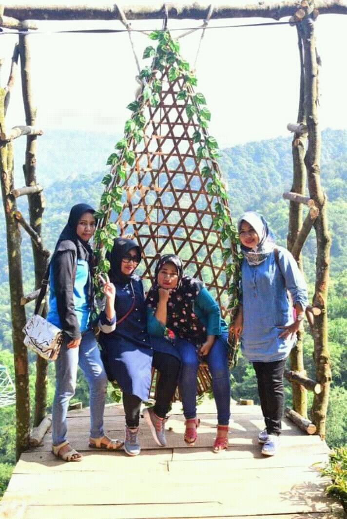 Diah Semog 09 tweet media