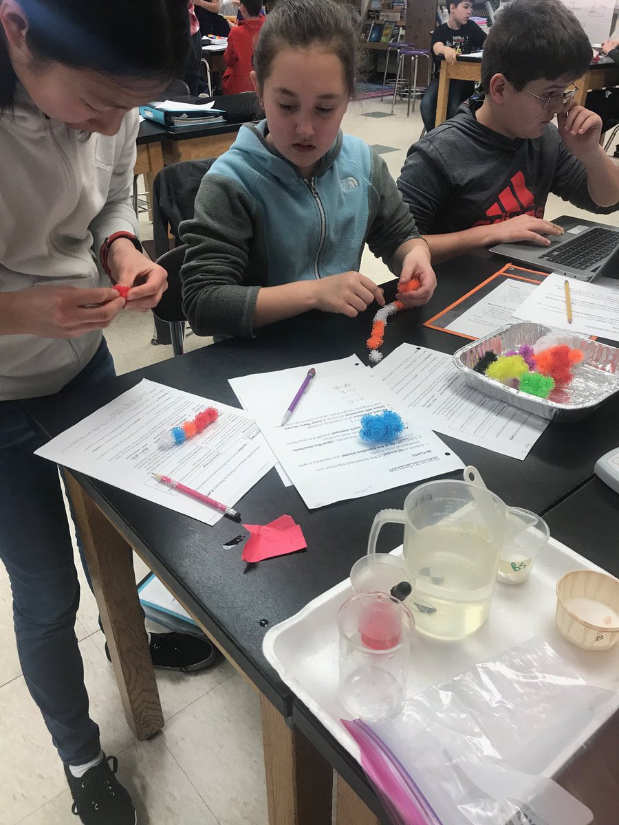 maredimare's tweet photo. Love the flexible assessments possible with @Seesaw #counting atoms #conservationofmass #makingmodels #homeconnection #mccallchat #evidenceofchange #ngsschat #collaboration #ngss #endothermic #scied https://t.co/IpTLpJrTT9