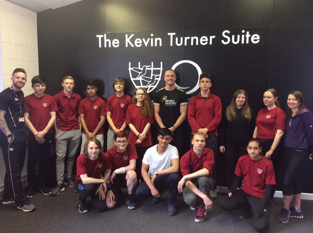 DavidHa96072029's tweet photo. Thank you to all at PruGOals and the Dame Kelly Holmes Trust for a very enjoyable day. Our students were fully engaged in the Nutrition workshop delivered by Kelvin Batey, ex BMX world champion.#PruGOals #TransformationTrust #NothingButTheBest https://t.co/NpanQ3rWku