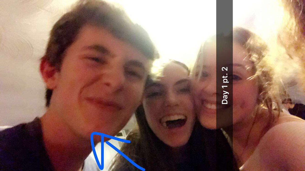 saymcd's tweet photo. Happy birthday 🦁🦁🦁🦁 hope your day is hype!! 🤩💛💛@mspelly17  #youngspell https://t.co/gZCaA82KOD