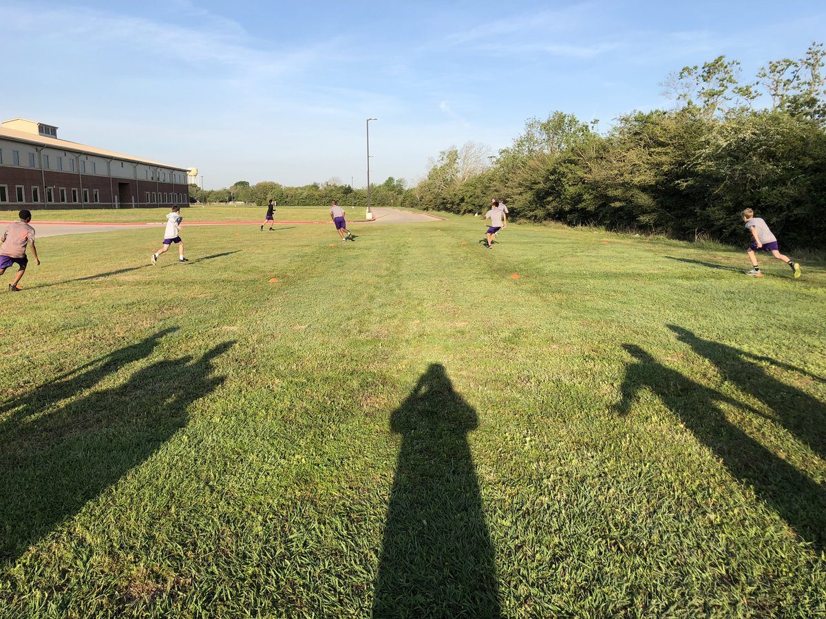 CoachGavigan's tweet photo. Morning workout #THE_GRID #TheGrindNEVERStops https://t.co/bFSFEi9Q5A