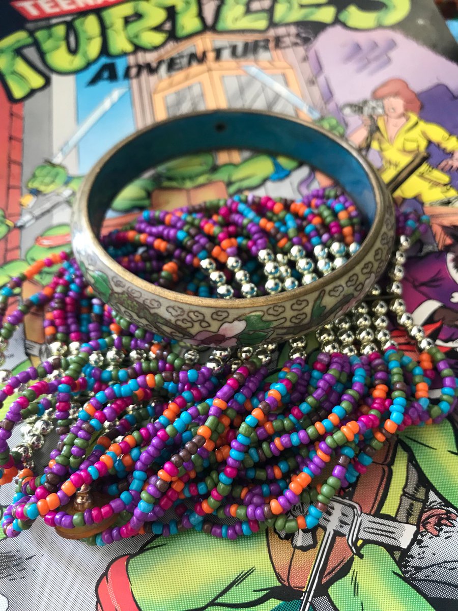 #resale  #nationalthriftshopday #thrifting #nationalthriftstoreday
#volunteer #shopforacause #reuse #recycle #thriftfind @haamresaleshop <a href="/blackcatjunc/">black cat junction</a>