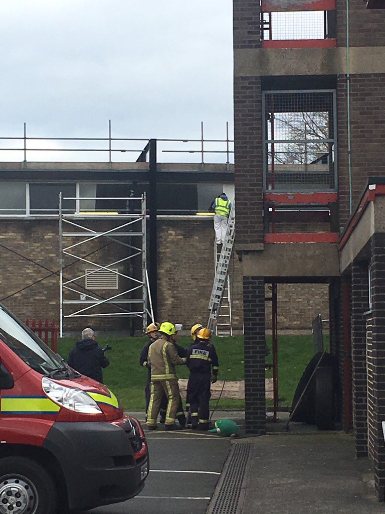 i_space5's tweet image. Final practice before the pass out parade this afternoon @OGACADEMY @WYFRSYouth #firecourse #newskills #GRIT