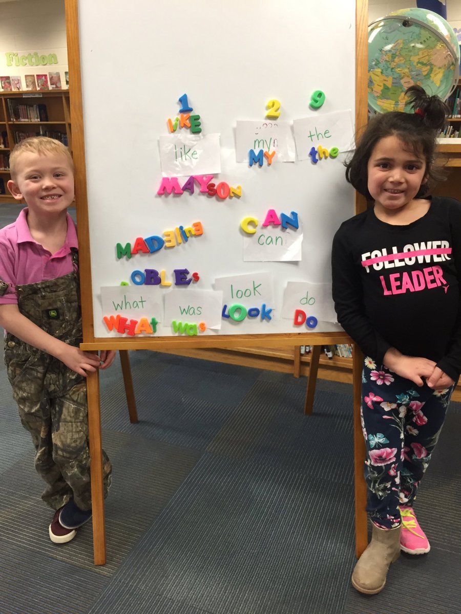 EcoffLibrary's tweet image. Mrs. Early&apos;s friends working on word wall words ⁦@EcoffElementary⁩! #ccpslibraries