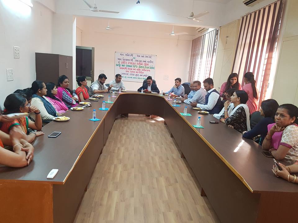 ItiMahila's tweet photo. CARRIER DAY CELEBRATION AND NEW COMPUTER LAB FOR EMPLOYBILITY SKILL INAUGURATED AT MAHILA ITI, GANDHINAGAR ... PLEASE SEE THE CREATIVITY OF MAHILA TRAINEES IN ITI MAHILA PREMISES..GIVE YOUR VALUABLE COMMENTS FOR MOTIVATION OF ITI TRAINEES .. https://t.co/EWtV8stHcm